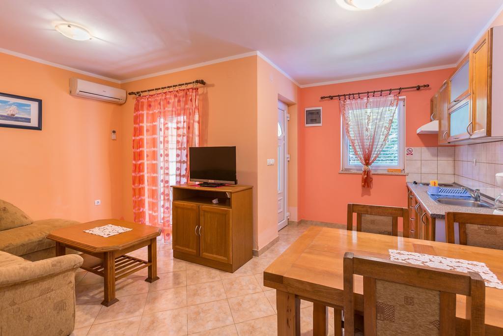 Apartments Villa Orange Medulin Luaran gambar